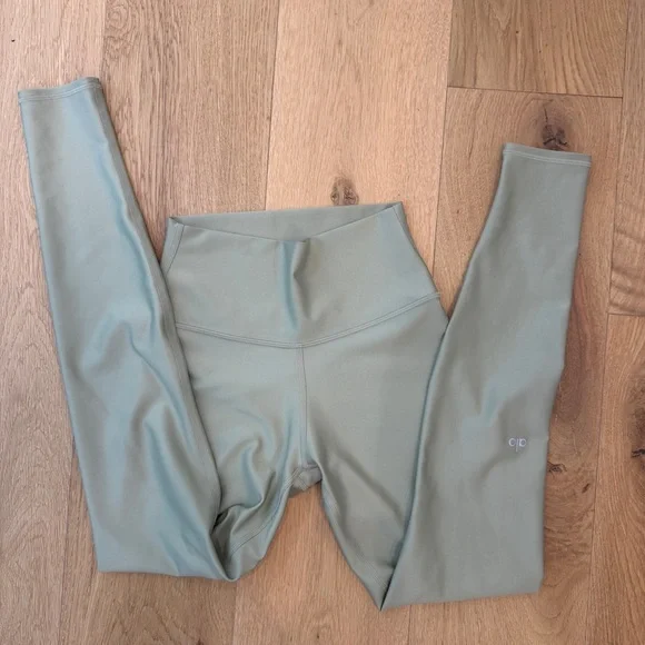 Alo Yoga Airlift High-Waist 7/8 Legging - Cosmic Light Green size small - Picture 2 of 9